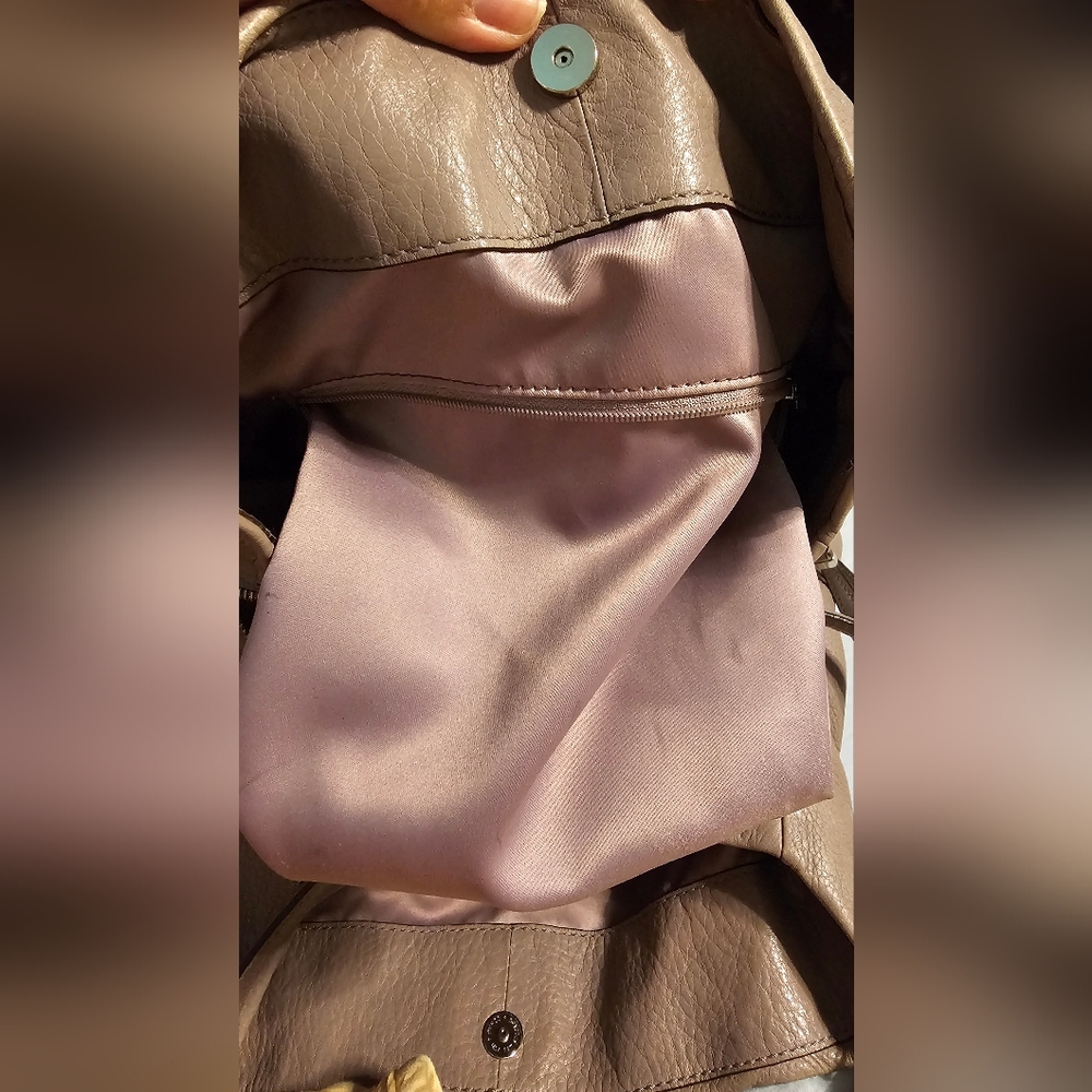 Coach Pebbled Leather Madison Phoebe In Taupe Preloved - Picture 13 of 16